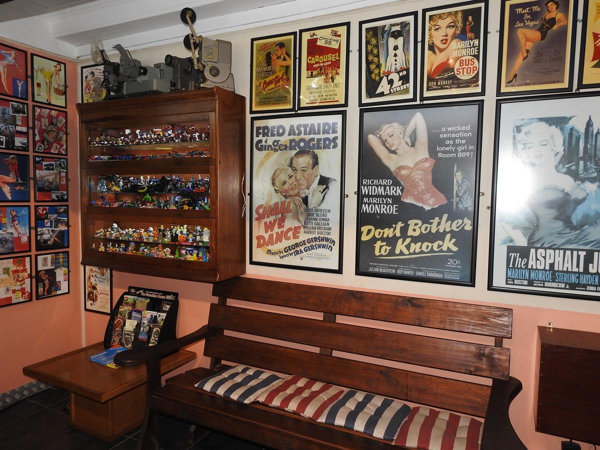 Phoenix Hotel (Adults Only) Порт Елизабет Екстериор снимка